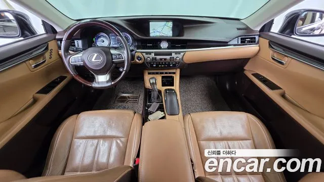 Lexus ES 300h 2018 thumb 11