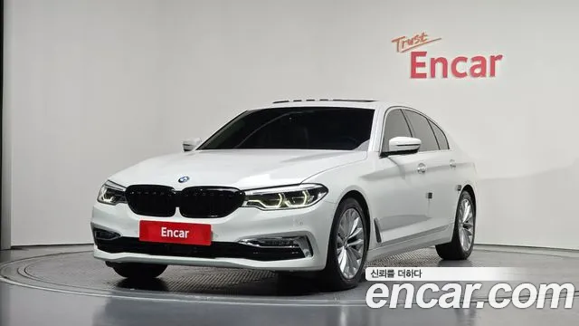 BMW 5 серии 2018 thumb 6
