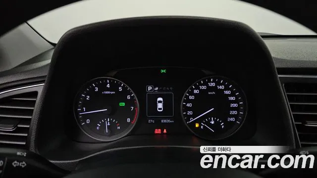 Hyundai Avante 2017 thumb 11
