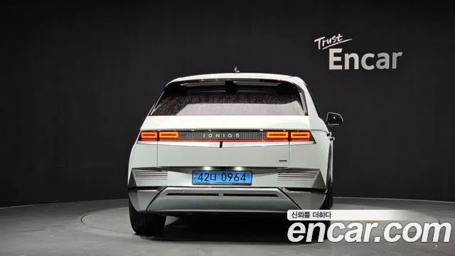 Hyundai Ioniq5 2022 thumb 9