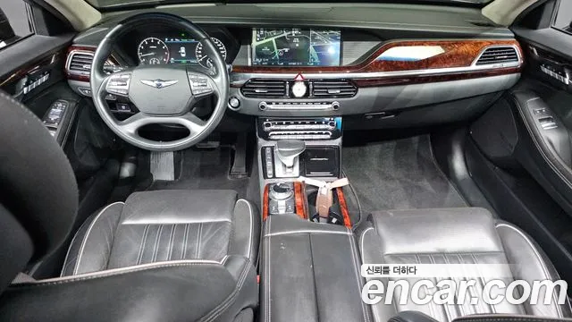 Genesis G90 2016 thumb 6