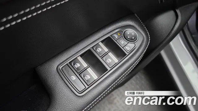 Renault XM3 2022 thumb 11