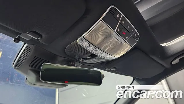 Mercedes-Benz S-Class 2018 thumb 2
