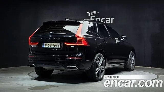 Volvo XC60 2021 thumb 11