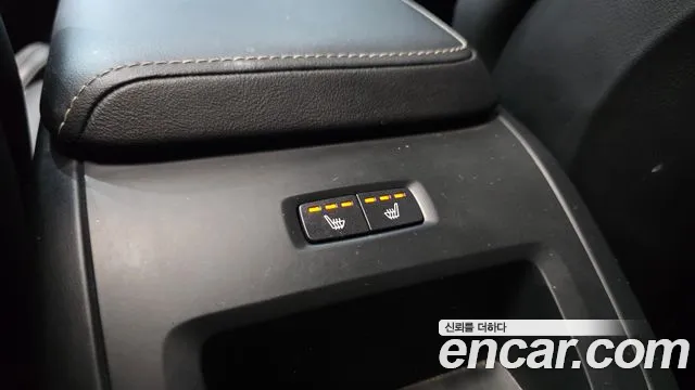 Volvo XC60 2021 thumb 8