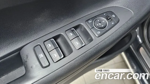Hyundai Grandeur 2018 thumb 11