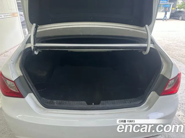 Hyundai Sonata 2013 thumb 10