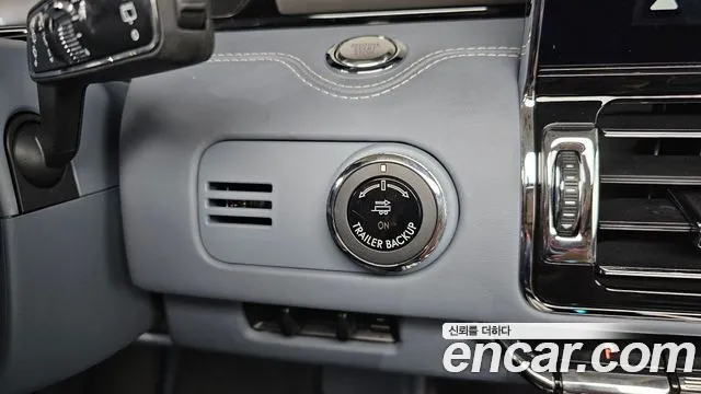 Lincoln Navigator 2019 thumb 11