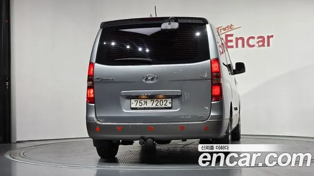 Hyundai Staria 2016 thumb 2