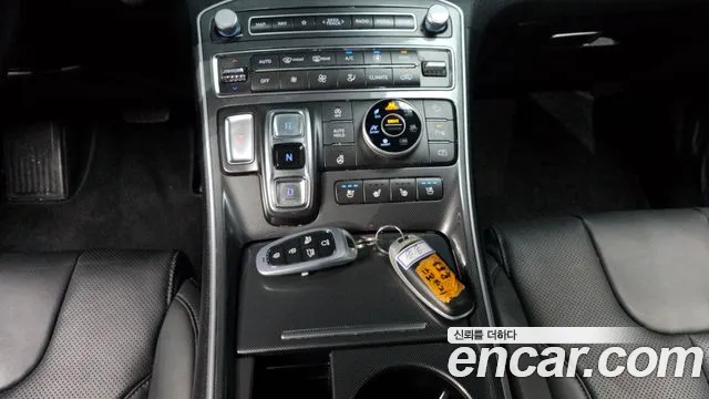 Hyundai Santa Fe 2023 thumb 2