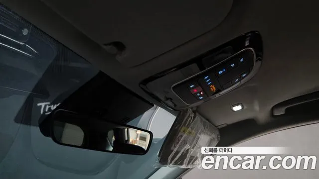 Hyundai Santa Fe 2023 thumb 4