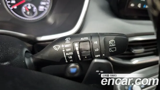 Hyundai Santa Fe 2023 thumb 11