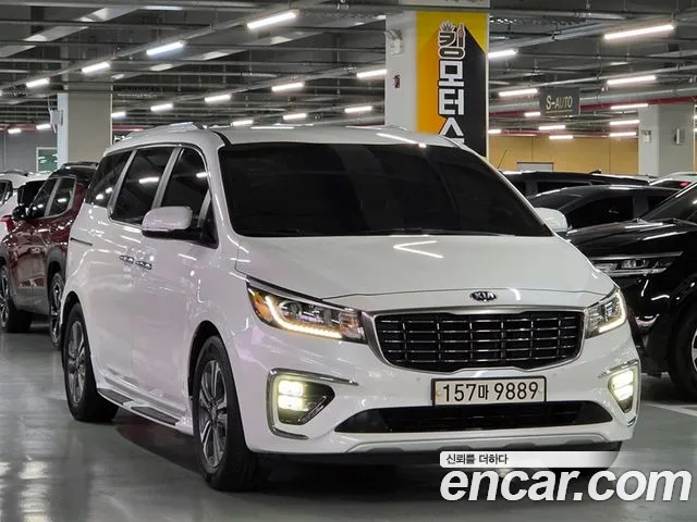 Kia Carnival 2019 thumb 2