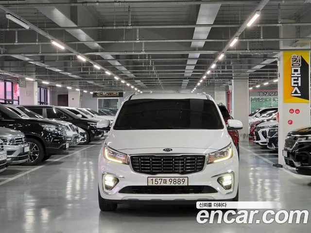 Kia Carnival 2019 thumb 5