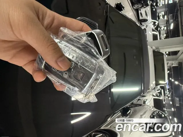 Jaguar F-Type 2015 thumb 10