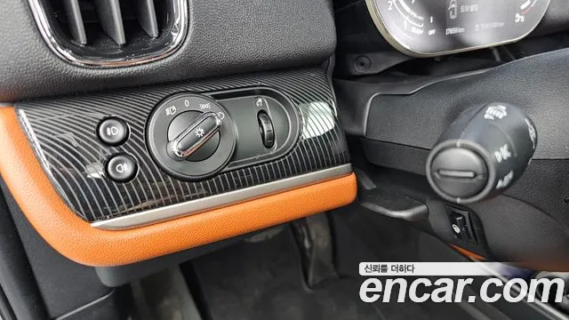 Mini Cooper 2024 thumb 7