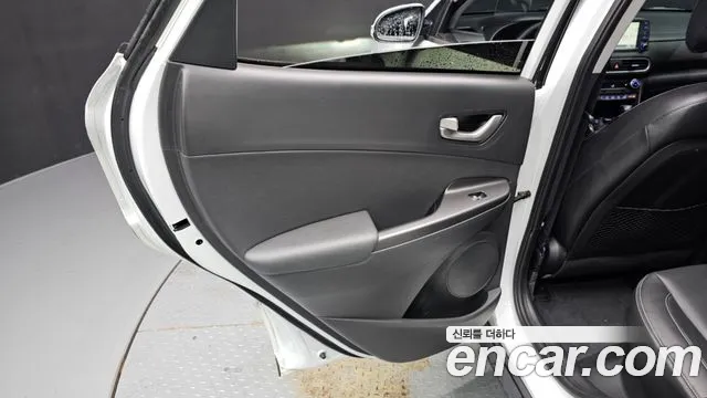 Hyundai Kona 2017 thumb 7