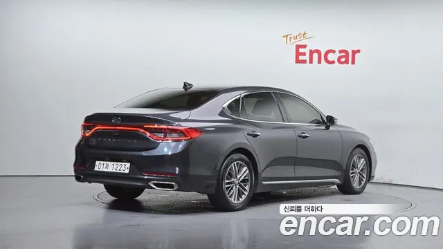Hyundai Grandeur 2017 thumb 4