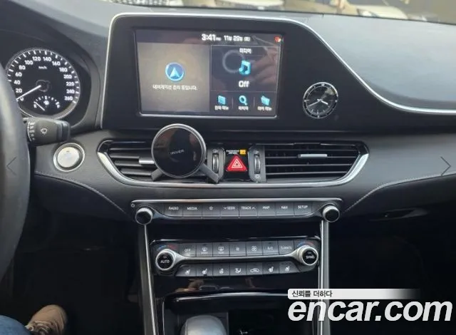 Hyundai Grandeur 2018 thumb 2