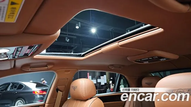 Bentley Flying Spur 2016 thumb 11