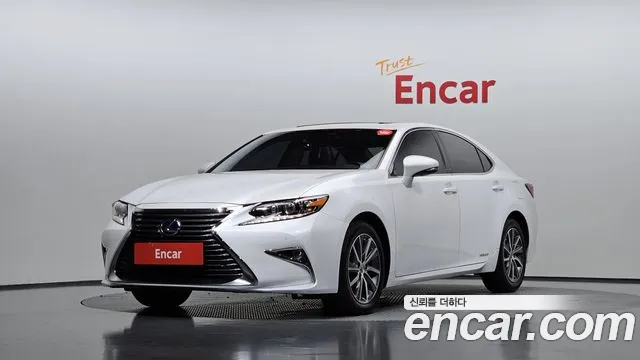 Lexus ES 300h 2016 thumb 2