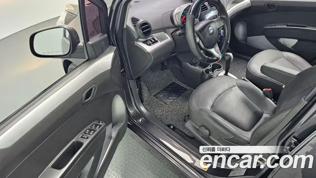 Chevrolet Spark 2015 thumb 12