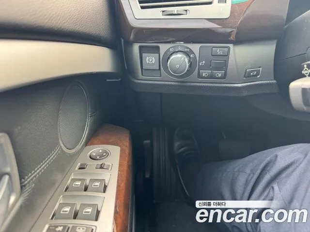 BMW 7 серии 2007 thumb 11