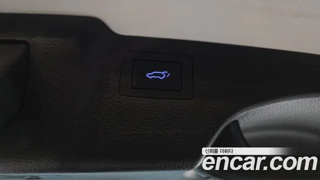 Hyundai Santafe 2018 thumb 12