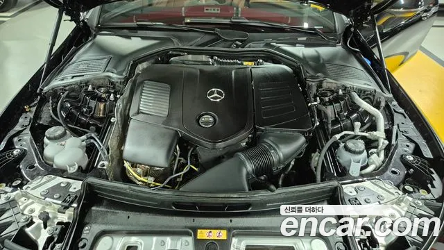 Mercedes-Benz CLE-Class 2025 thumb 2