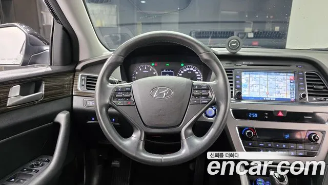 Hyundai LF 2014 thumb 5