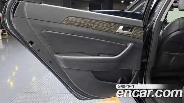 Hyundai LF 2014 thumb 7