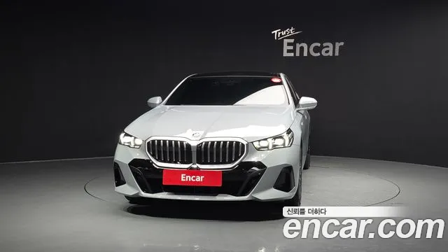 BMW 5 серии 2024 thumb 4