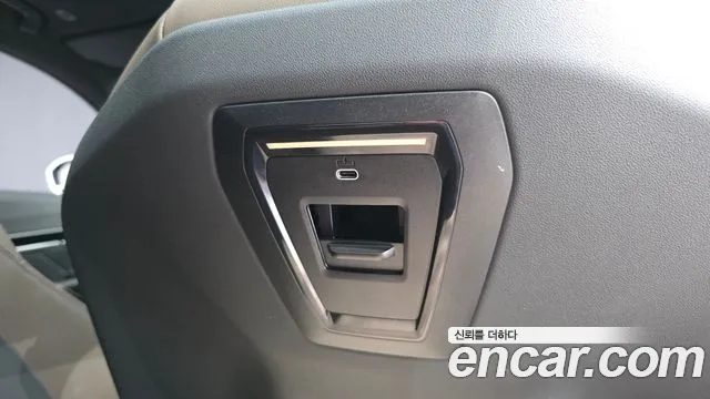 BMW 5 серии 2024 thumb 12