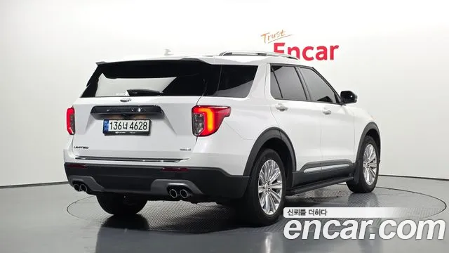 Ford Explorer 2021 thumb 4