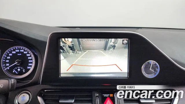 Hyundai Grandeur 2017 thumb 4