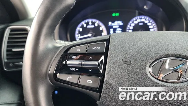 Hyundai Grandeur 2017 thumb 2