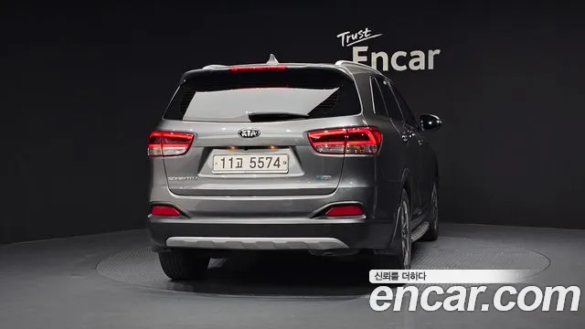 Kia Sorento 2015 thumb 11