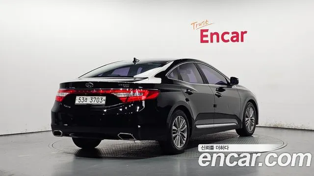 Hyundai Grandeur 2015 thumb 2