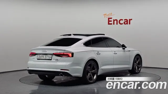 Audi A5 2019 thumb 7