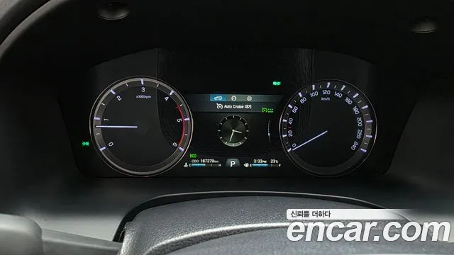 KGM Rexton 2019 thumb 12