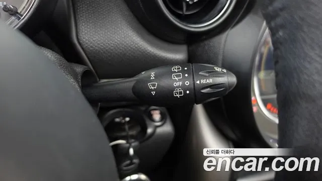 Mini Countryman 2015 thumb 12