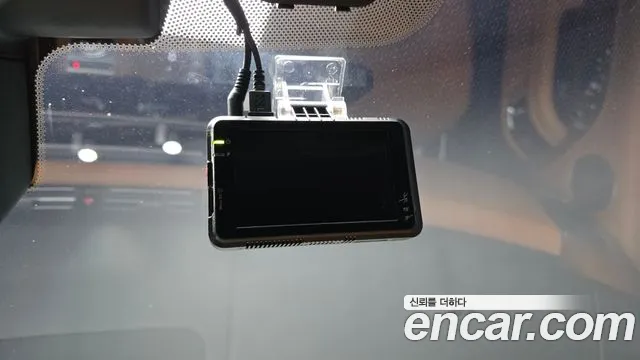 Land Rover Range Rover 2019 thumb 8