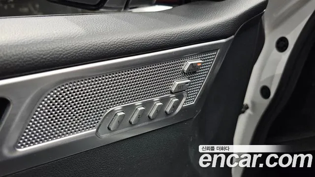 KGM Rexton 2021 thumb 6
