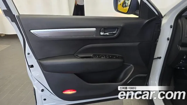 Renault QM6 2018 thumb 2