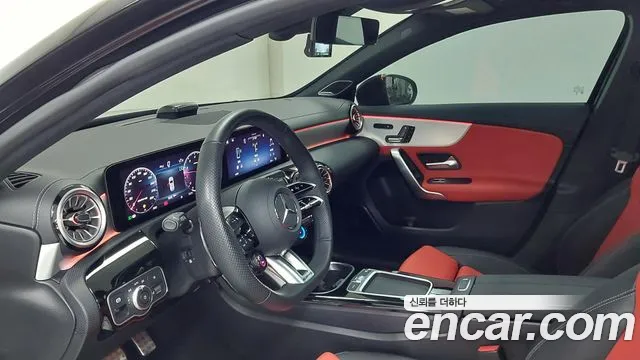 Mercedes-Benz A-Class 2024 thumb 11