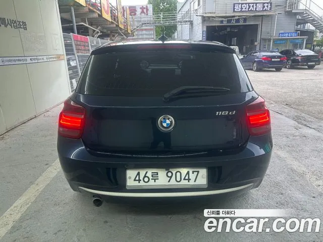 BMW 1 серии 2013 thumb 9
