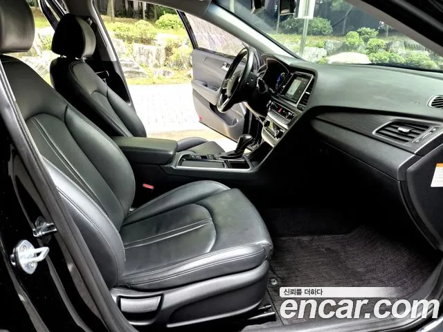 Hyundai Hybrid 2017 thumb 11