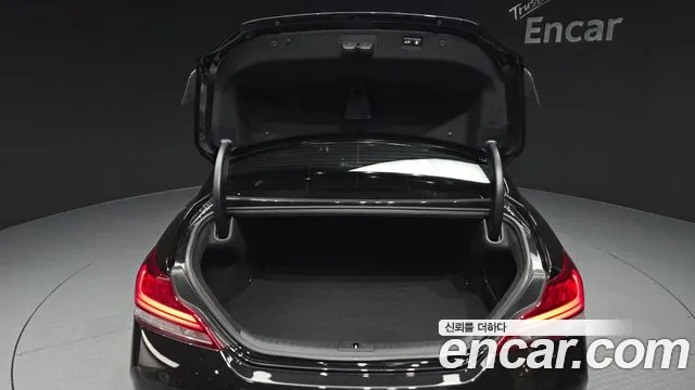 Genesis G70 2019 thumb 4