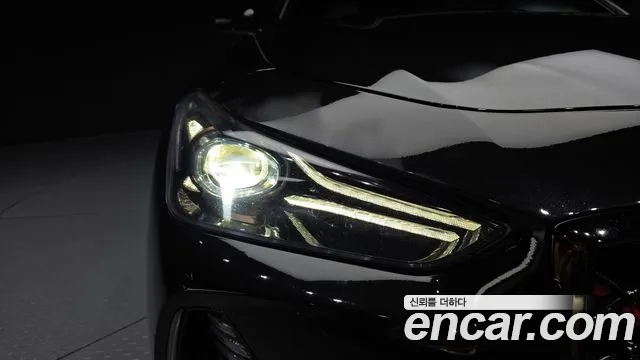 Genesis G70 2019 thumb 11