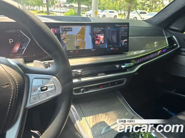 BMW X7 2023 thumb 5